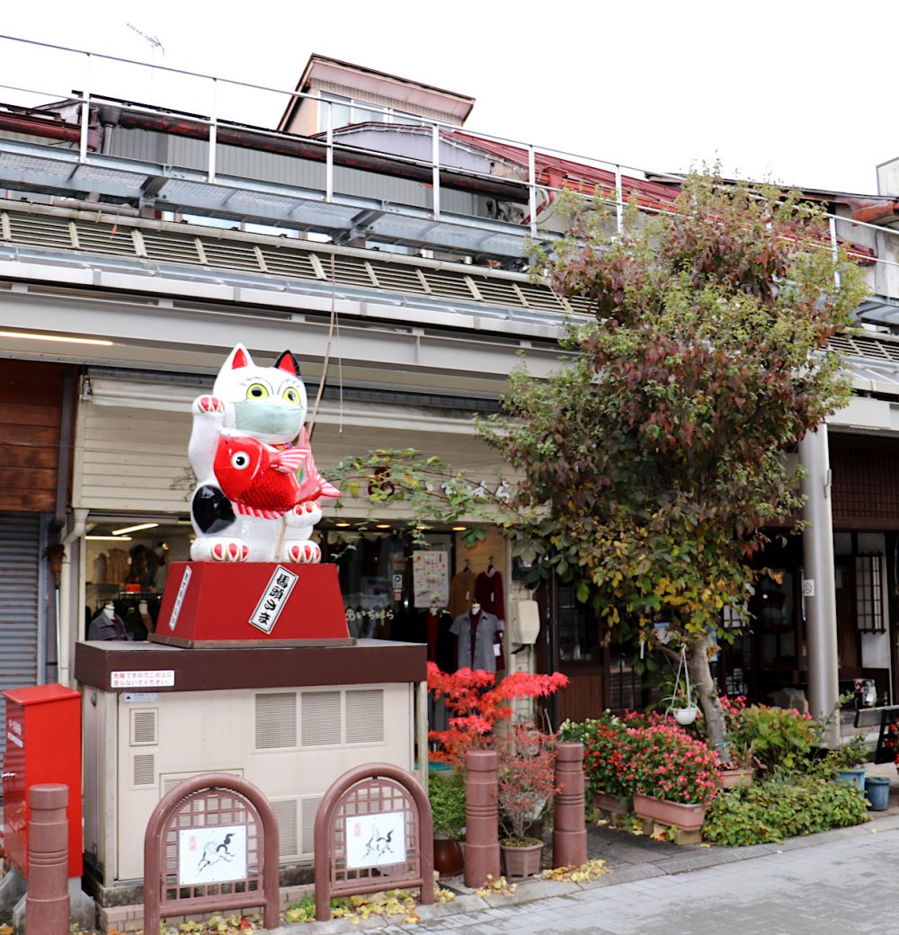 秋の商店街
